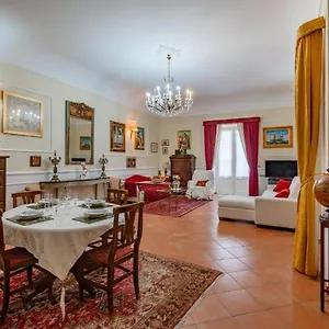 Apartment La Casa Di Dante, Palermo