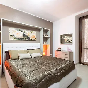 Apartment Casa Petra Ai Quattro Canti, Palermo